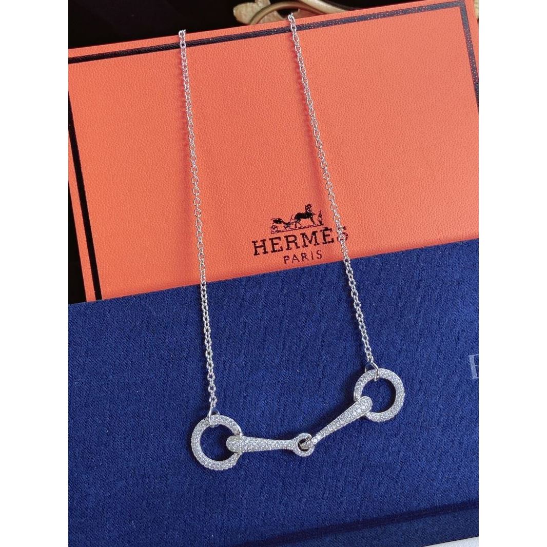 Hermes Necklaces - Click Image to Close